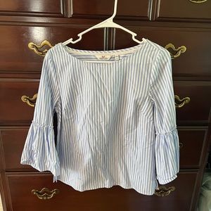 Vineyard vines blue and white striped bell sleeve blouse